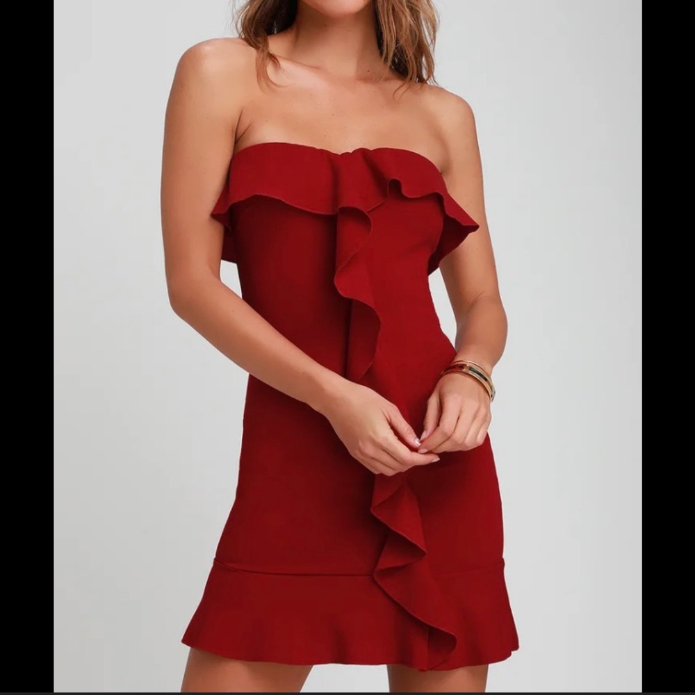 Lulu’s Toast the Night Burgundy Strapless Ruffled Bodycon Dress size large